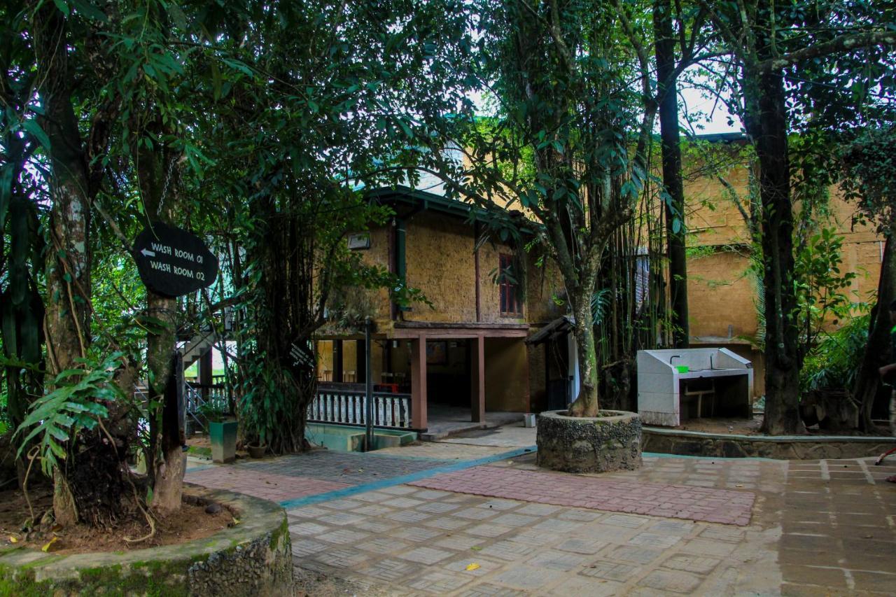Adventure Base Camp Hotel Kitulgala Bagian luar foto