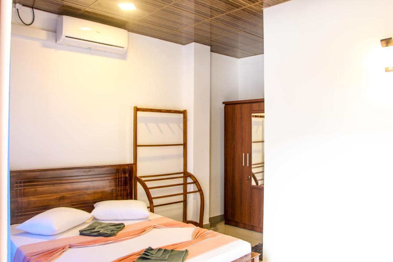 Adventure Base Camp Hotel Kitulgala Bagian luar foto