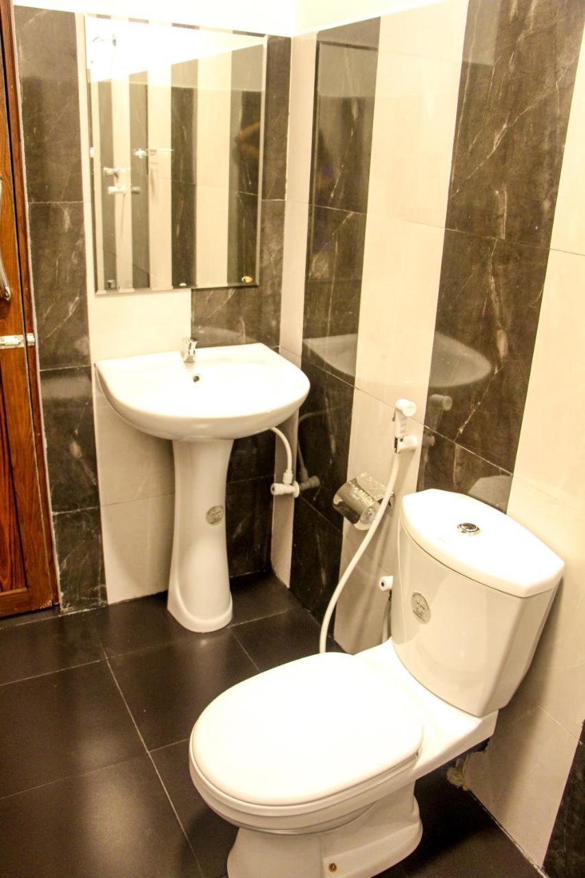Adventure Base Camp Hotel Kitulgala Bagian luar foto